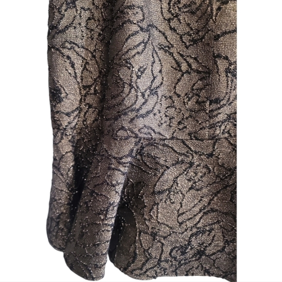 NWT Calvin Klein Brocade Flounce-Hem Sheath Dress 12 Gold Black Metallic Glamour - Picture 8 of 9